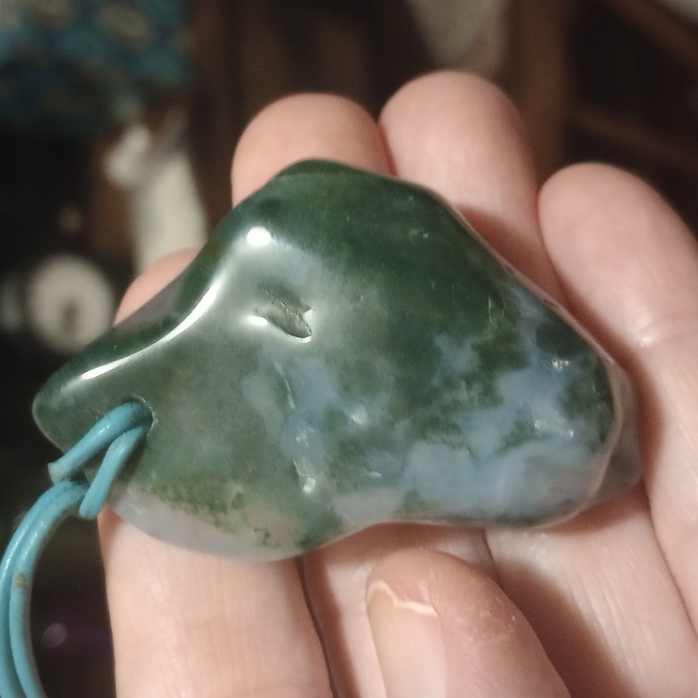 Moss Agate - Picture 2 of 2